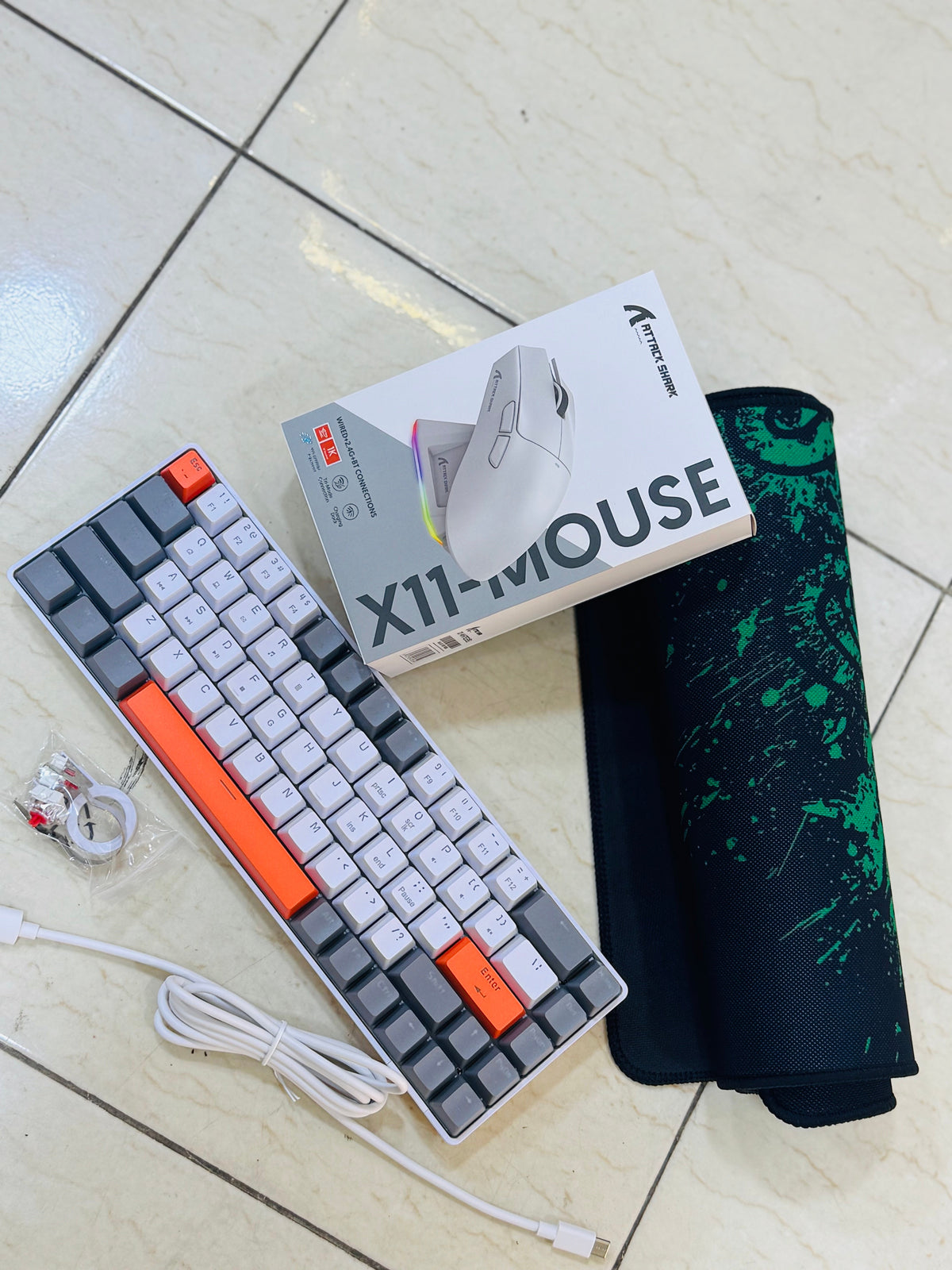 Pack gaming clavier, souris et tapis de souris – vue 3